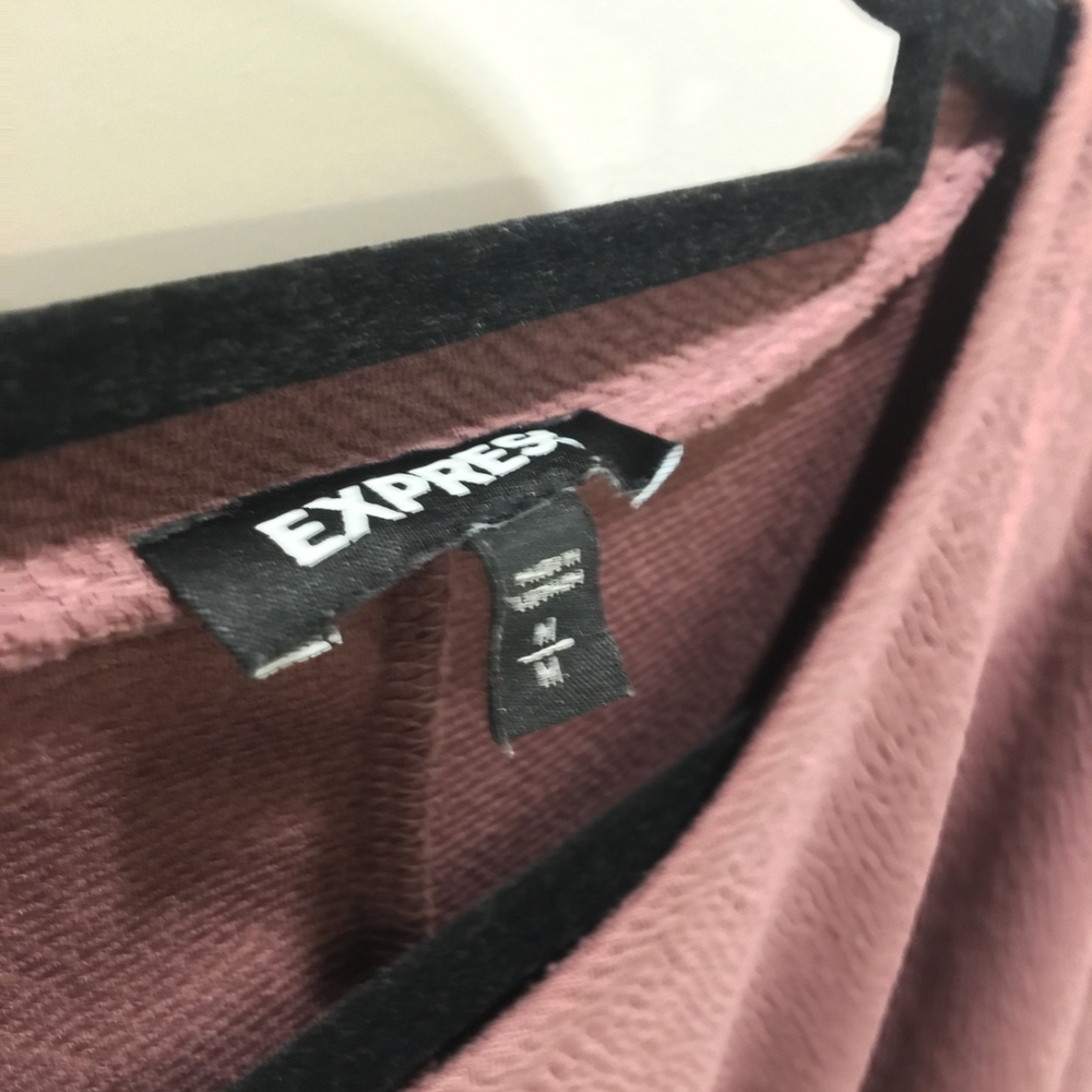 Express Purple Top - Picture 4 of 5